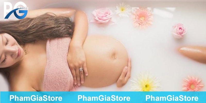 Các loại lá tắm cho mẹ sau sinh